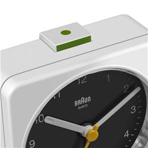 Réveil Braun carré blanc à cadran noir silencieux, XL 78mm, BC03WB