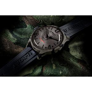 Montre DARKMOON 9550 44mm grise PVD camouflage