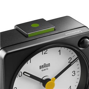 Réveil Braun carré noir à cadran blanc silencieux à éclairage, BC02XBW