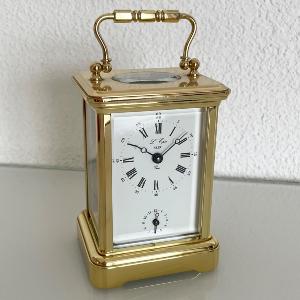 Pendule de voyage L'Epée Corniche moyenne avec réveille-matin 605.58