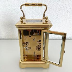 Pendule de voyage L'Epée Corniche moyenne avec réveille-matin 605.58