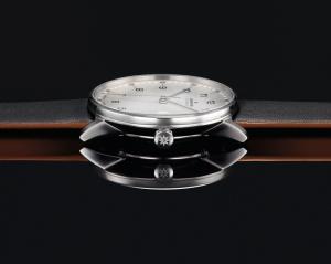 Montre FORM A automatique 027/4731.00