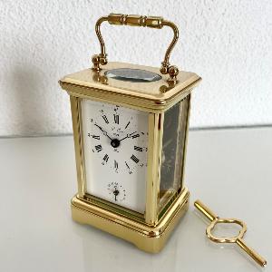 Pendule de voyage L'Epée Corniche moyenne avec réveille-matin 605.58