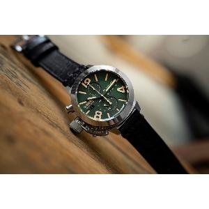 Montre CLASSICO 45 TUNGSTENO 9581 45mm verte acier