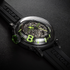 Montre U-65 3347 Automatique 44mm verte PVD noir